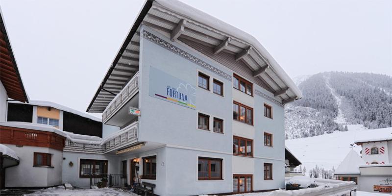 Fortuna Apart Hotel B&B Ισγκλ Εξωτερικό φωτογραφία